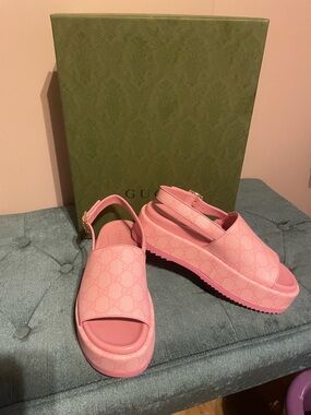 Gucci Pink Monogram Platform Slingback Sandals